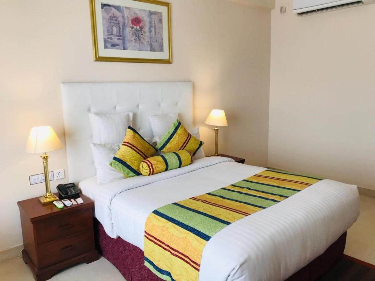 Beach Luxury Hotel Karachi Ngoại thất bức ảnh