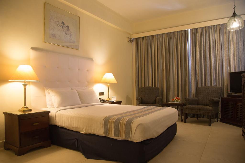 Beach Luxury Hotel Karachi Ngoại thất bức ảnh